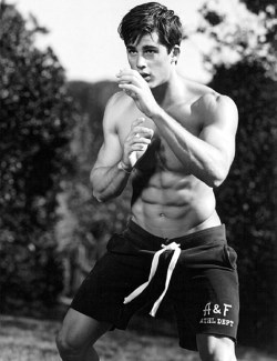 hotpietrobocelli:  Pietro Boselli - in Black &amp; White