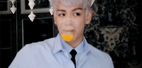 seungriseyno:  dead.