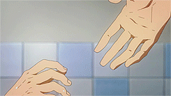 unkonageki:  I’ve seen a lot of posts about the makoharu hand-clasping scenes going