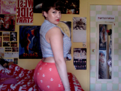 darshanapathak:  “soon I’ll be the queen of summertime!”