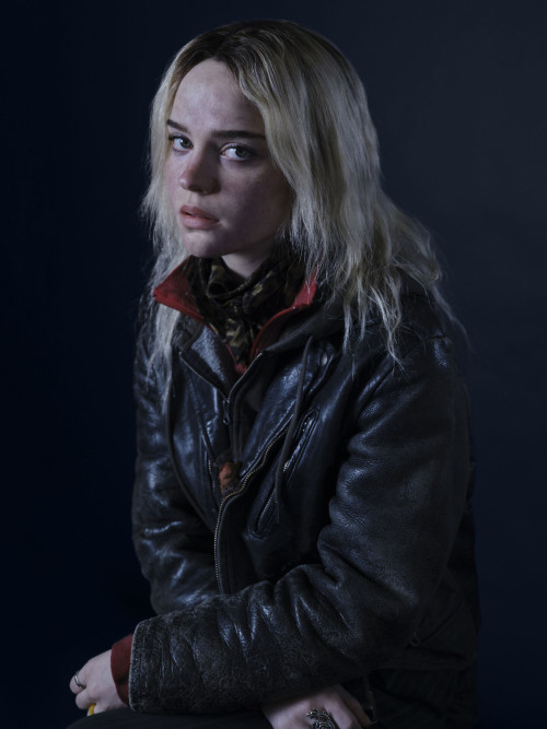 New Yellowjackets Season 2 Promotional Images Featuring The Younger Cast