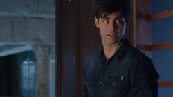 adorkxble:  alec lightwood is my precious