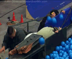honeyhardcandy:  pretentiousendeavour:   onthedocksoftortuga: This is the best thing