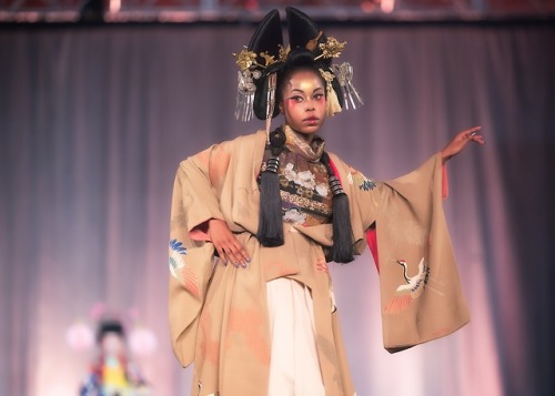 Kimono Show at Anime North 2019: Princesses in Virtual Worlds  Models: ( photo 1): Aisa Sayama, Ai C