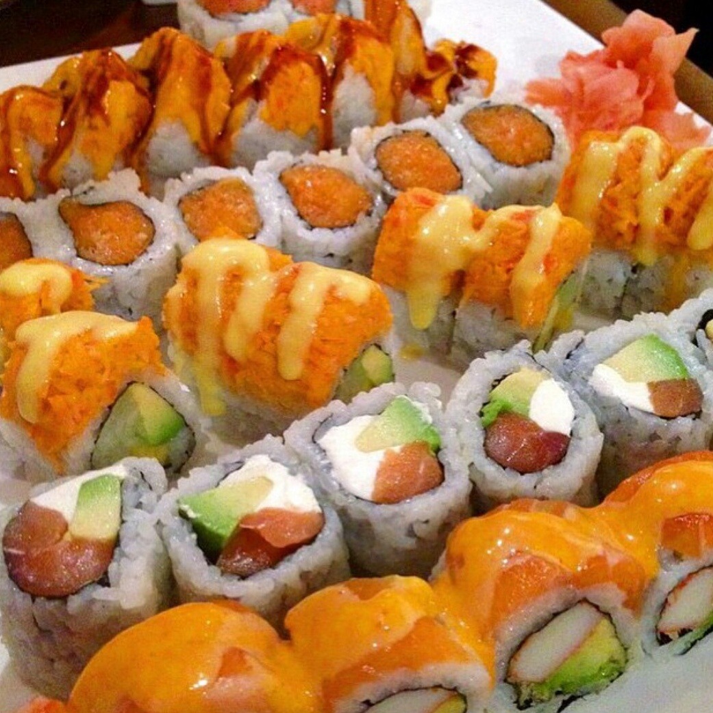 idreamofsushi:  By @emrunzer on Instagram.  