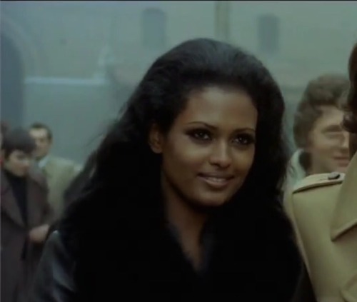 nachtinrom:Eritrean actress/model Zeudi Araya serving fur coat looks