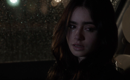 hirxeth:“If love is setting a place at the table for someone who is never coming home, I think I’ll pass.”Stuck in love (2012) dir. Josh Boone