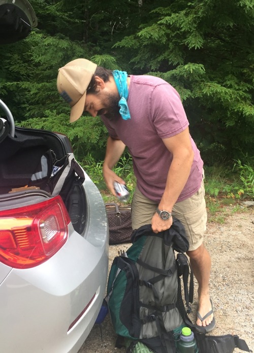 yea, time to unload some trail magic in New Hampshire.this was the final mission for my gregory pack