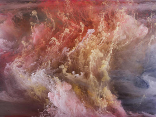 smithsonianmag:  via fastcodesign:  What Happens When An Ex-NASA Engineer Drops Paint Into Fish Tanks Artist Kim Keever drops industrial paint tints into 200-gallon fish tanks, and photographs the swirling, ballooning colors as they mix and disperse