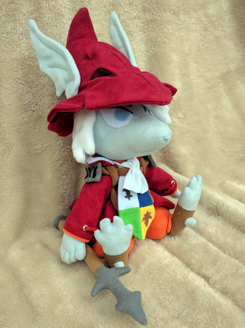 sewbro:  Plush commissions are open! If you’re interested in a price quote, follow the link and fill out the form and I’ll get back to you with a price estimate!