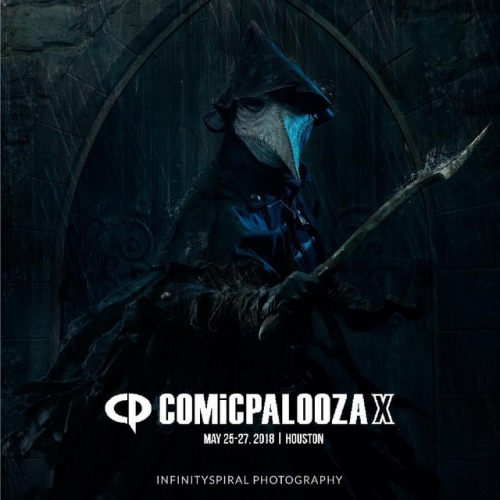 We will be bringing our Bloodborne costumes with us to @houstoncomicpalooza in two weeks! We will up