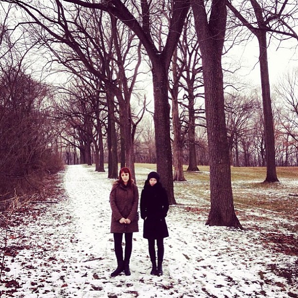 Snowy day with @misschaos and @eaumen
