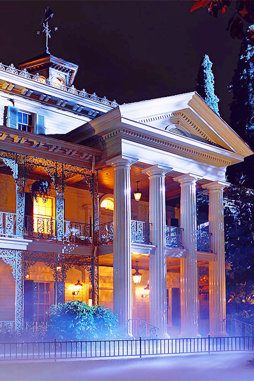 mickeyandcompany:  Haunted Mansion phone backgrounds. Feel free to use it. 