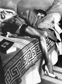 la-dame-de-la-nuit:   Helmut Newton 