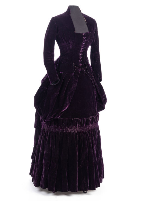 Dress, 1880′sFrom Hindman