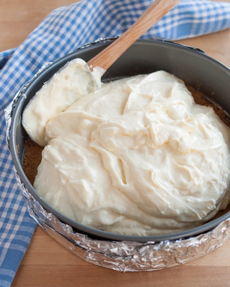foodffs:  How To Make Perfect Cheesecake  Really nice recipes. Every hour.   