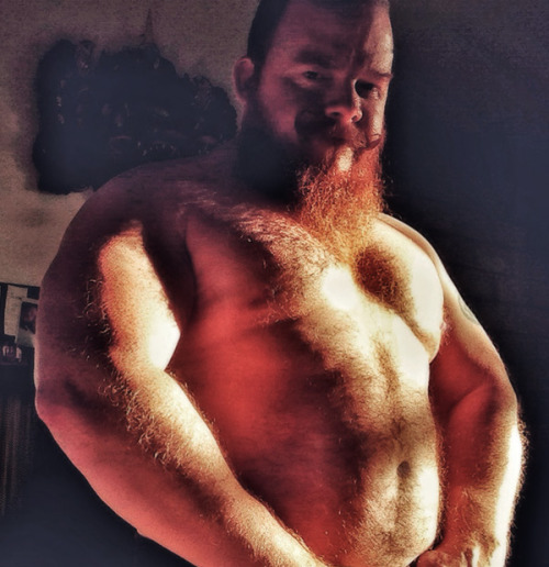 cigarpervdad: thebigbearcave: That cop video is very hot, can’t remember the name and I don’t have