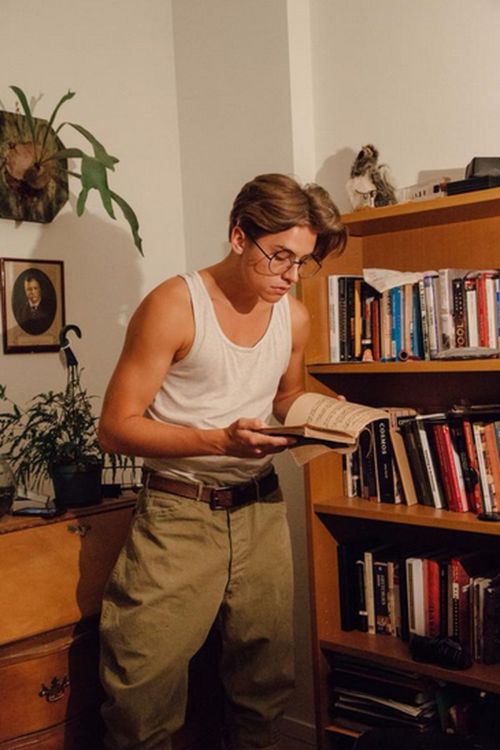 mtv:i wasn’t ready for cole sprouse’s halloween costume