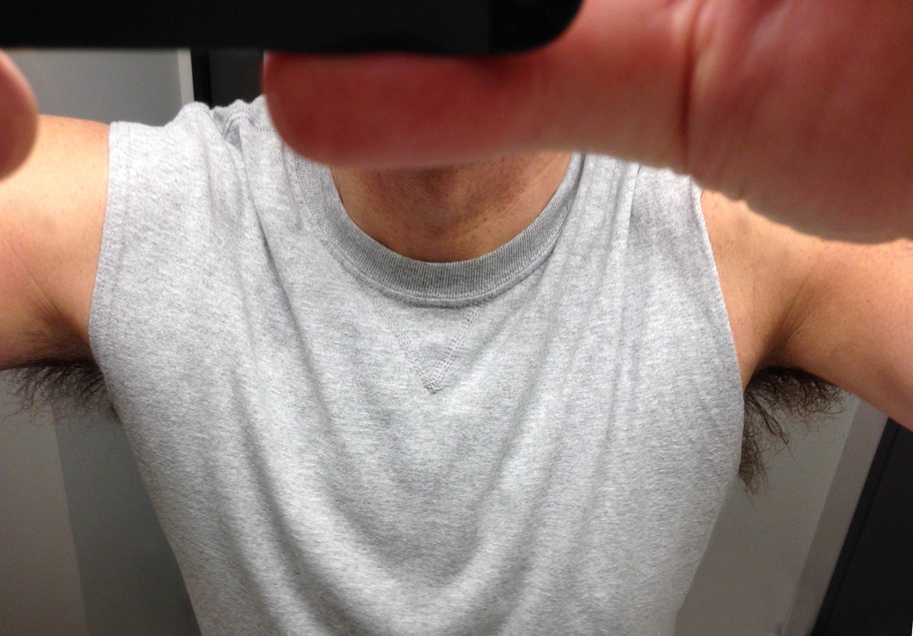 guysandpits:  Have not trimmed in a year and though viewers might like to see recent