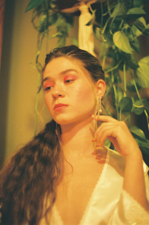 Model: CalliePhotography/Styling/Makeup by: Laura Ciriaco