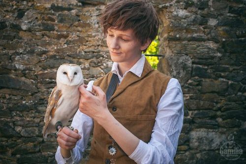 Bring my letter to Miss Goldstein, will you? <3- Newt Scamander shot by Gamilia Owl belongs to Sk