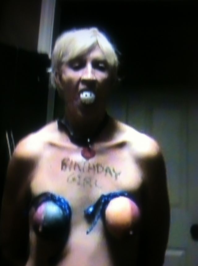 pleasanthills:  pleasanthills:  I found the stupidest looking clown whores I could