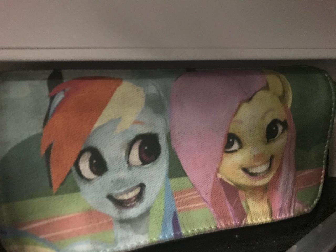 baptismonfire:  I have a weird bootlegged My Little Pony pencil case that I bought