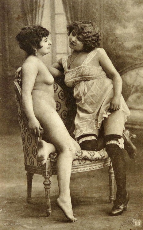 sydneyflapper:  More in 1920s couples…