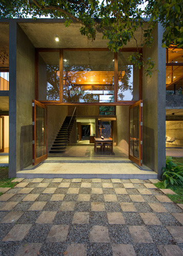 Family Retreat at Malabe Architect Palinda Kannangara