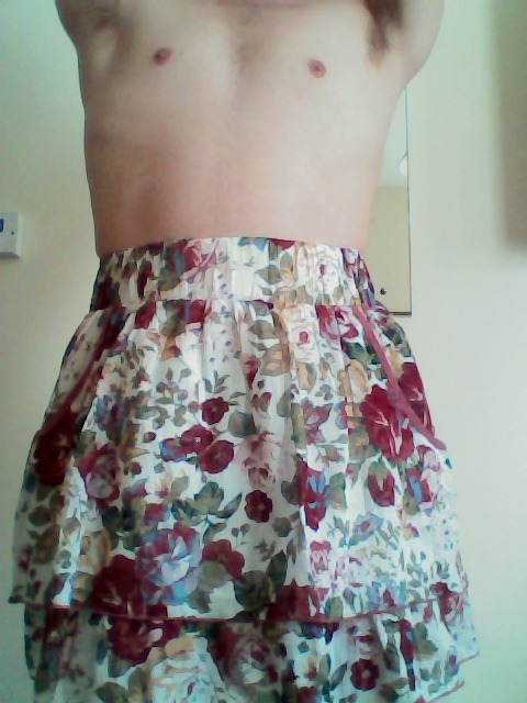 rnoongirl1996:  new skirt!!!!