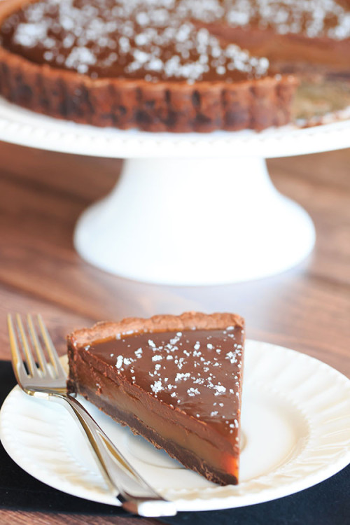 (via Salted Chocolate Caramel Tart | Brown Eyed Baker) 