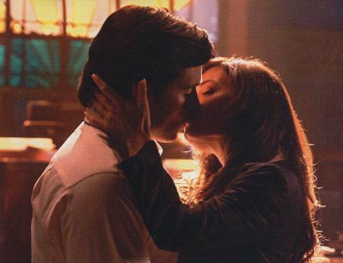 Smallville’s Lois & Clark kisses. (Season 6-11)Happy Valentine’s Day!