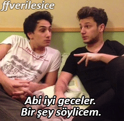 siyahandblue:  uykusuzolanerkek:  ffverilesice:  :d  asdfdsf  uyurken böyle dans