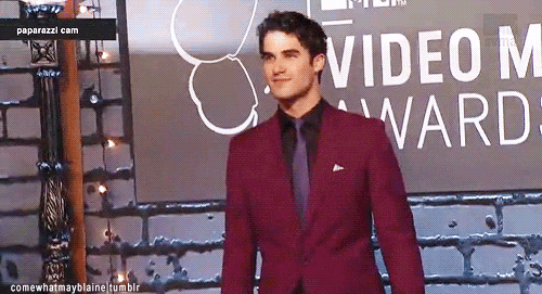 comewhatmayblaine:Darren Criss at the VMAs 2013