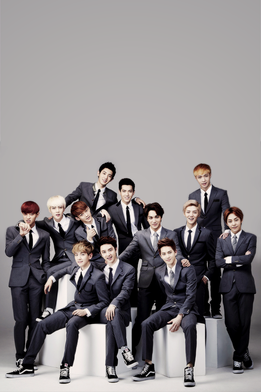 yixingofficial:  back when they were ot12.. look how far we’ve come exo-l 