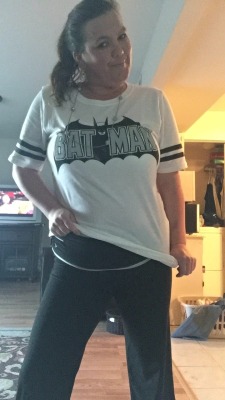 kellygreenxxxsexy:Daddy loves batman so I got this little suprise for him today 💋 #me