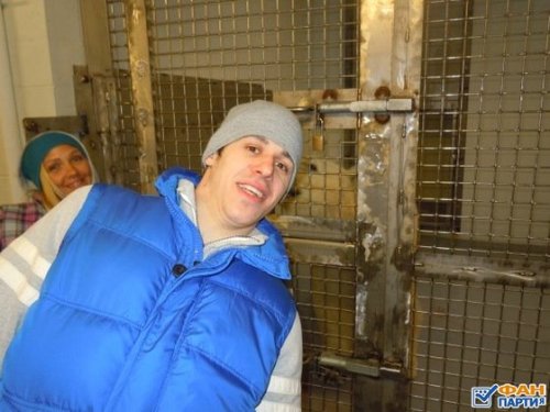 lazyandg: Awkward Selfie with a Polar Bear.