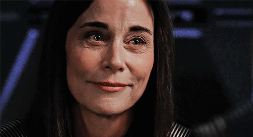 disturbingclarity: (✿◠‿◠)