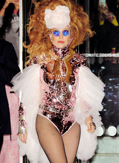 ladyxgaga:  Photos of Gaga leaving her hotel in London a few moments ago. 