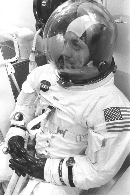 moonwatchuniverse - April 8, 1970, Apollo 13 astronaut John...