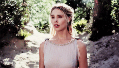 sansalayned:The Targaryens were of pure Valyrian blood, dragonlords of ancient lineage. Twelve years