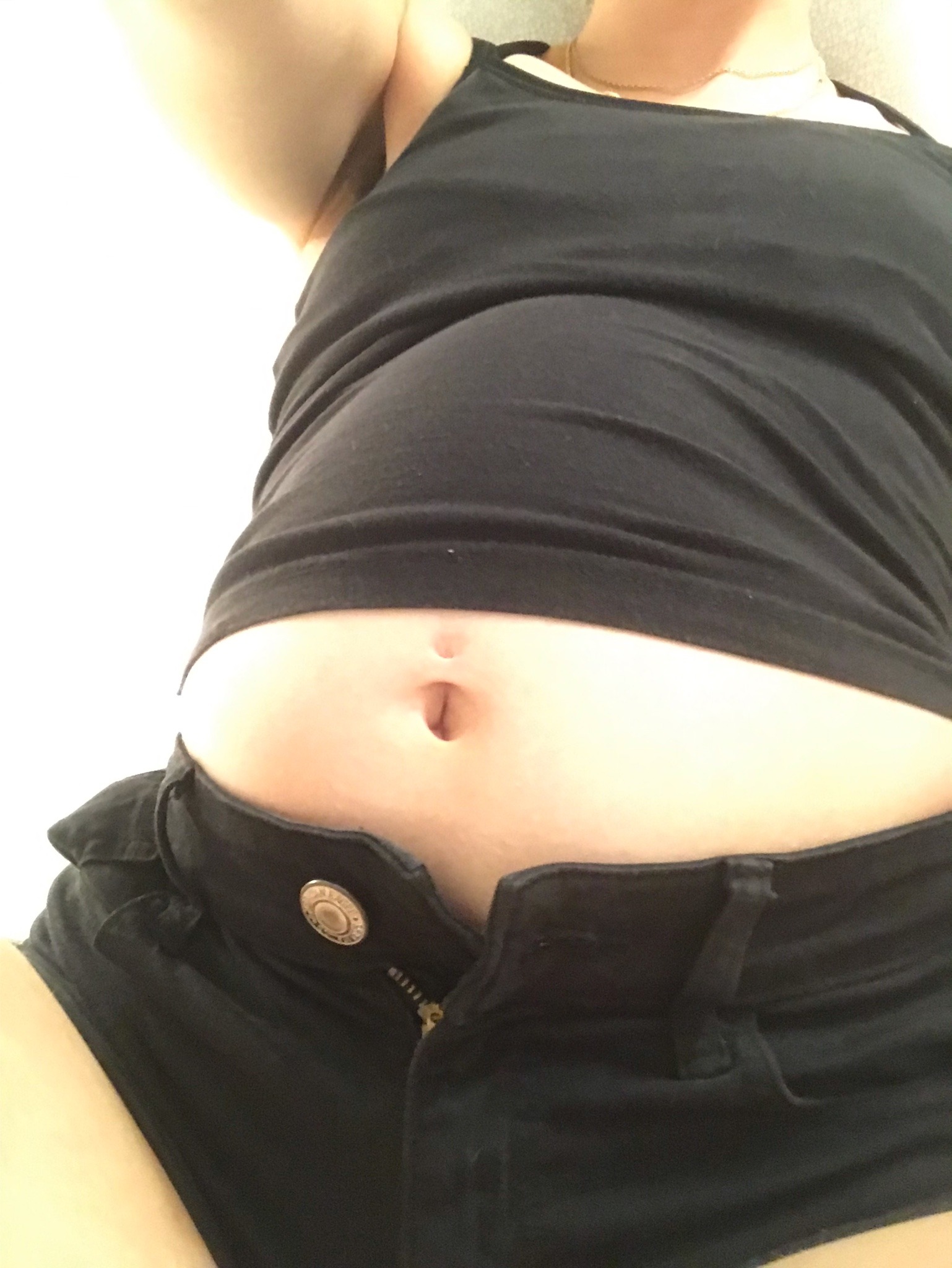 bellyenvy:😙