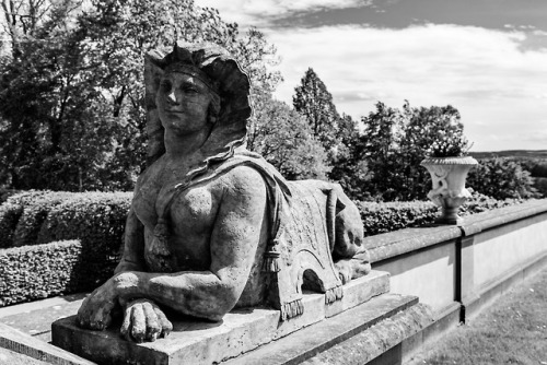 Riddle me this No 2.Statue of a Sphinx, Castle Lichtenwalde 2018.