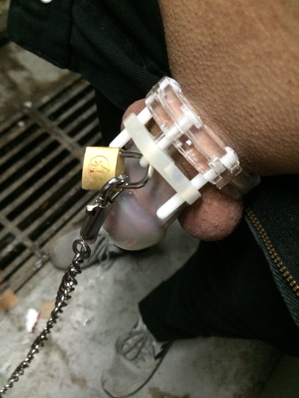 emochastity:  letsbitchdog:  my slave  iLike