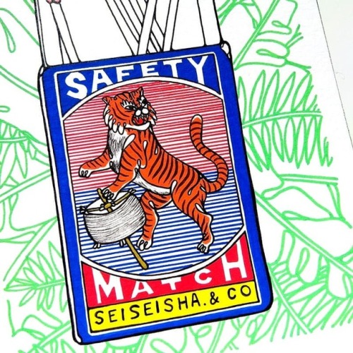 #matchbox #serie #vintage #OriginalWork #posca www.instagram.com/p/Bxb1o2cCjl6/?utm_source=i