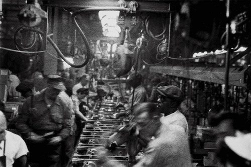 howtoseewithoutacamera: by  Robert Frank   Assembly Line, Detroit, 1955 [x]