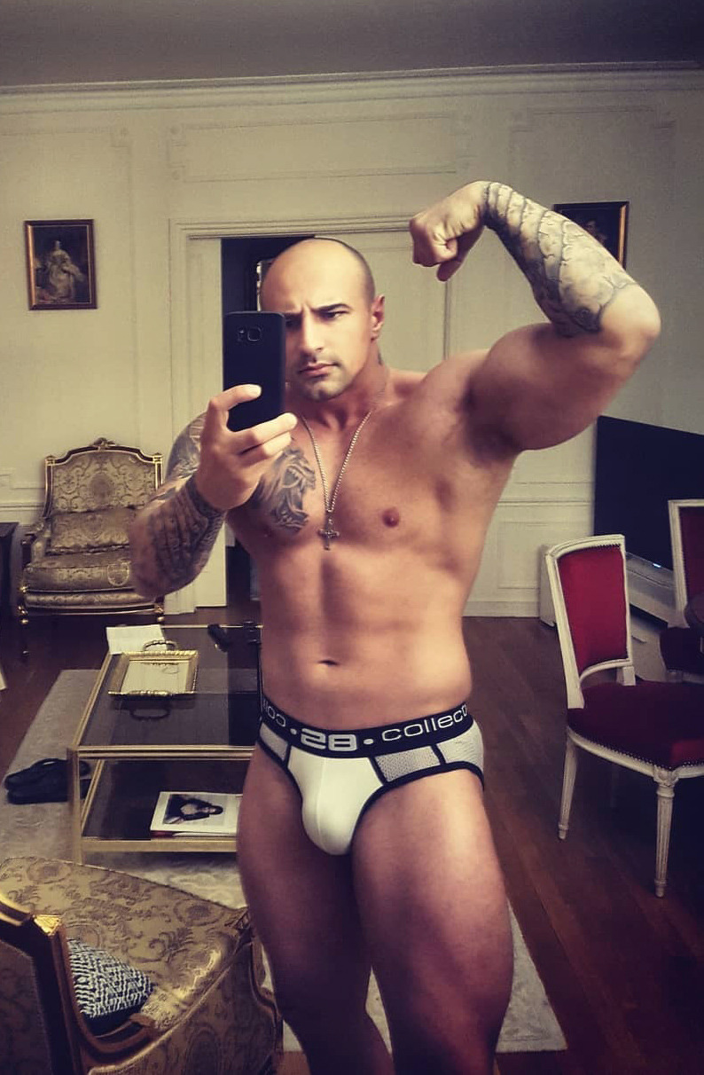 serbian-muscle-men:  Serbian bodyguard StrahinjaMore of his photos here–&gt;