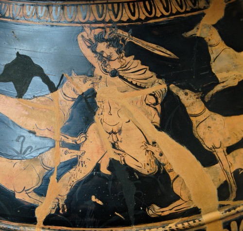 The death of Actaeon at the hands of his own hunting-dogs.  Detail of a Lucanian red-figure nestoris