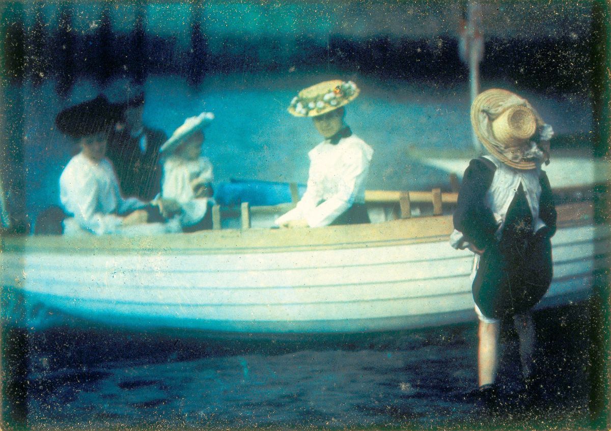 collectorsweekly:  Experimental color photographs taken around Brighton, England,