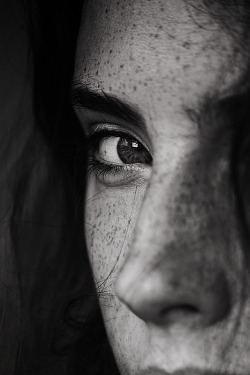 Stunning. I Love Freckles.